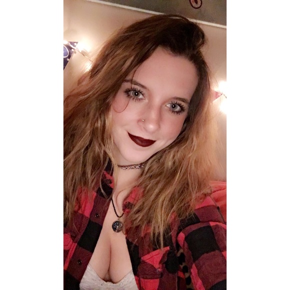 Meet your Posher, Bailey - Picture 2 of 2